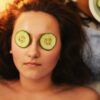 CUCUMBER SLICE ON EYES FOR DARK CIRCLES