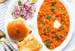 Pavbhaji – पावभाजी और स्प्राउटेड पावभाजी रेसिपी इन हिंदी